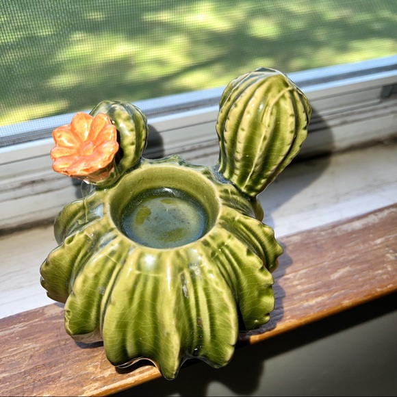 Cactus Candleholder - Picture 3 of 5